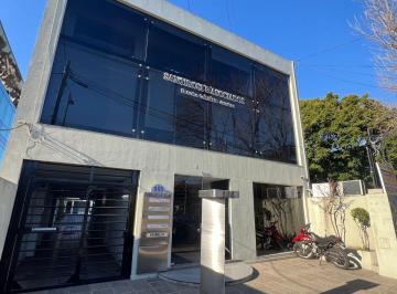 Oficina comercial de 3 ambientes, San Isidro · Martínez: Oficina a 2 Cuadras de Thames y Panamericana. 150 m² Cub. Patio Propio. Aire F/c. 2 Cochera