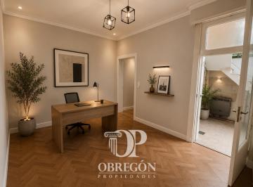 Departamento · 65m² · 4 Ambientes · PH de 3 Dorm. con Terraza Propia y Sin Expensas en Almagro