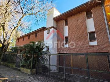 Casa · 282m² · 8 Ambientes · 7 Cocheras · Casa en Ranelagh