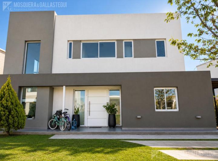 Casa · 532m² · 5 Ambientes