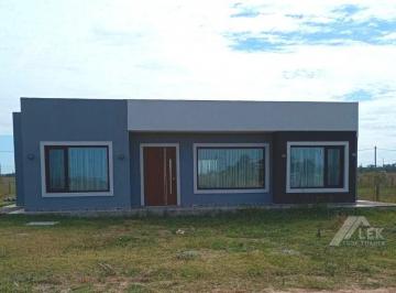 Casa · 108m² · 5 Ambientes · 1 Cochera · Venta Casa 5 Ambientes Barrio Cerrado La Reserva - General Rodriguez