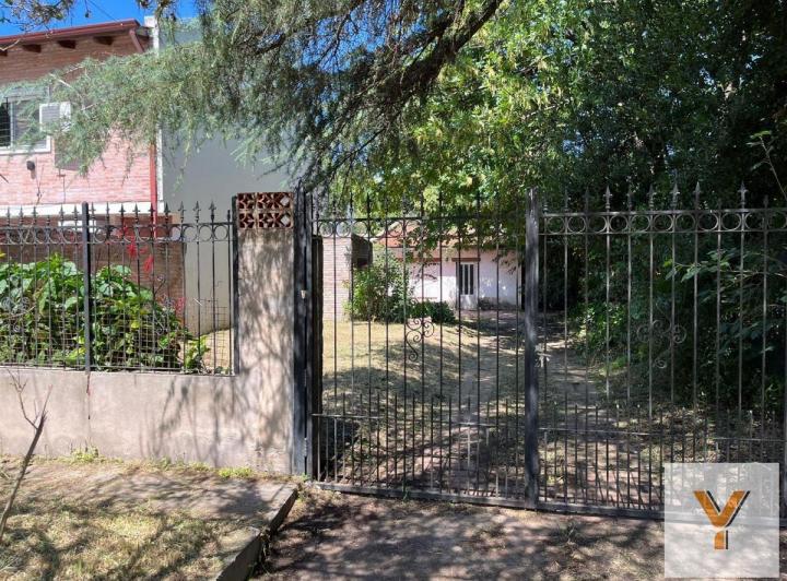 Casa · 47m² · 2 Ambientes · 1 Cochera