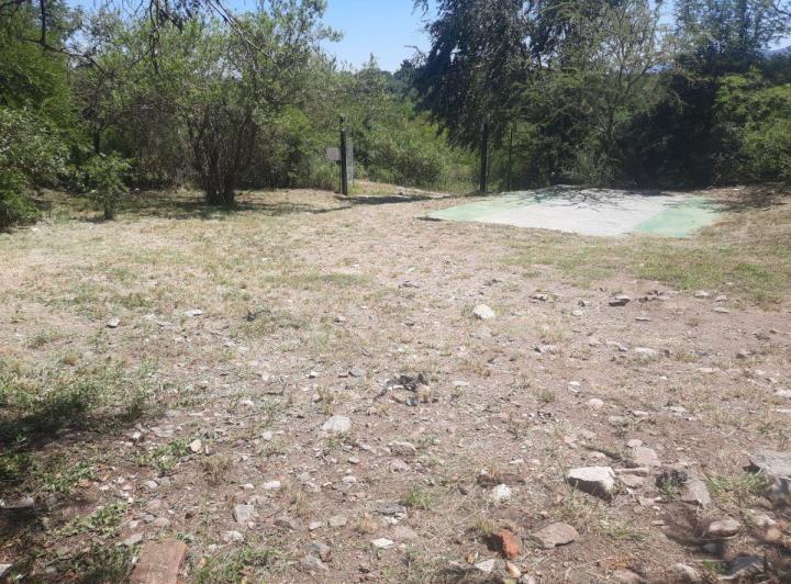 Terreno · 908m²