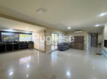 Casa · 157m² · 5 Ambientes · 5 Cocheras · Casa Quinta en Alquiler 4 Ambientes
