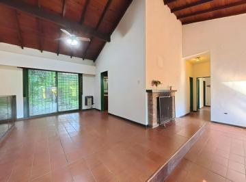 Casa · 141m² · 4 Ambientes · 2 Cocheras · Venta Casa 4 Amb a Reciclar Pilar Centro Apto Cred