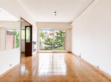 Departamento · 57m² · 3 Ambientes · Departamento 3 Ambientes con Gran Balcón Corrido Frente a Parque Rivadavia