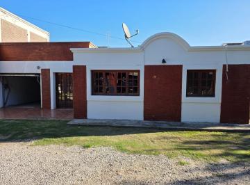 Casa · 70m² · 4 Ambientes · 1 Cochera · Casa 2 Dorm. en Alquiler en Villa Belgrano
