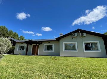 Casa de 4 ambientes, Pinamar · Casa en Pinamar Icaro Esquina Heraclides