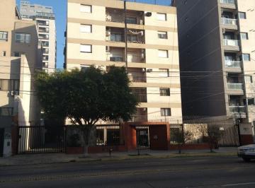Departamento de 3 ambientes, Lomas de Zamora · Departamento de 72 m² con 2 Dorm. en Alquiler en Banfield