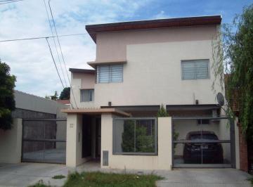 Departamento de 3 ambientes, Esteban Echeverría · Departamento de 60 m² con 2 Dorm. en Alquiler en Luis Guillón