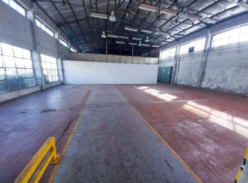 Bodega-Galpón · 1779m² · Galpón en Alquiler en La Matanza