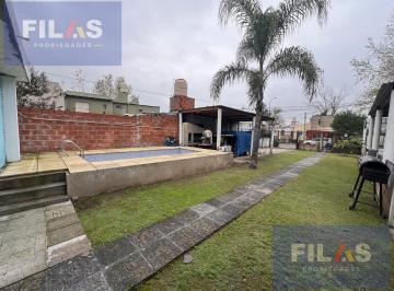 Casa · 213m² · 3 Ambientes · 5 Cocheras · Casa en Troncos del Talar