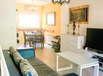 PH de 3 ambientes, Villa Urquiza · PH de 185 m² con 2 Habitaciones en Alquiler en Villa Urquiza
