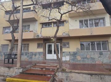 Departamento de 5 ambientes, Ciudad de Mendoza · Barrio Bombal
