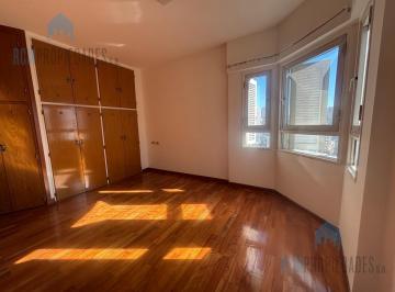 Departamento · 131m² · 5 Ambientes · 1 Cochera · Alquiler Departamento 4 Ambientes Recoleta