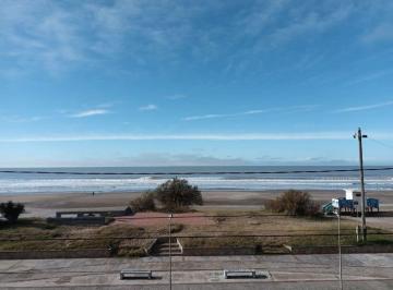 Departamento de 2 ambientes, San Bernardo · Departamento de Dos Ambientes, 25 m², en San Bernardo.