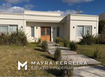 Casa · 185m² · 5 Ambientes · 4 Cocheras · Casa en Venta en La Alameda, 5 Ambientes en Canning