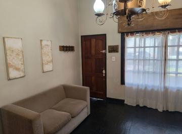 PH · 65m² · 3 Ambientes · Venta PH 3 Ambientes Al Frente Terraza Caseros