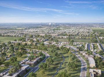 Terreno · 358m² · Lote Frente Plaza 404 m² en Venta en Las Tipas