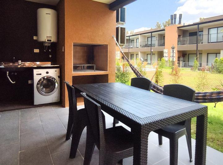 Departamento en alquiler bajo precio de mercado en La Cañada de Pilar