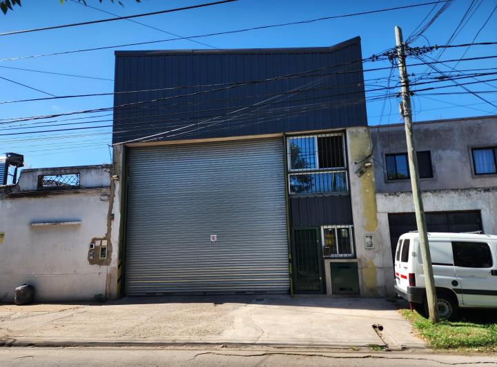 Depósito · 400m²