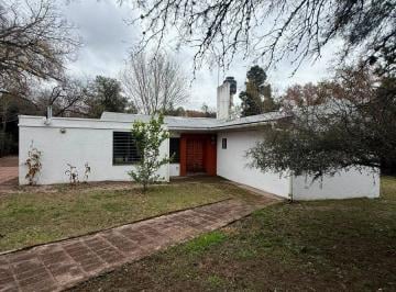 Casa de 4 ambientes, Villa Allende · Alquilo Casa Villa Allende