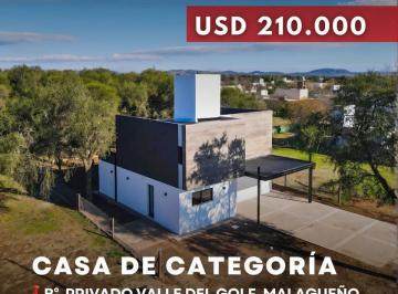 Casa · 190m² · 7 Ambientes · 1 Cochera · Venta Casa a Estrenar de 3 Dorm. en Barrio Privado Valle del Golf – Malagueño