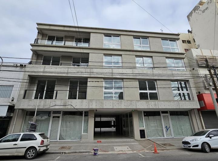 Local comercial · 133m² · 1 Ambiente