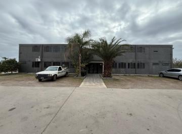 Bodega-Galpón , Córdoba · Alquilo Galpón 1000 m, con Oficina
