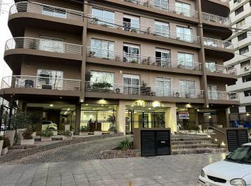 Departamento de 2 ambientes, La Matanza · Depto 2 Amb C Cochera y Piscina a Estrenar