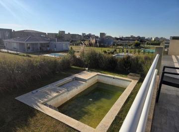 Casa de 4 ambientes, Presidente Perón · Casa con Piscina y Jardin Horizontes Al Sur Corredor Verde Canning San Vicente