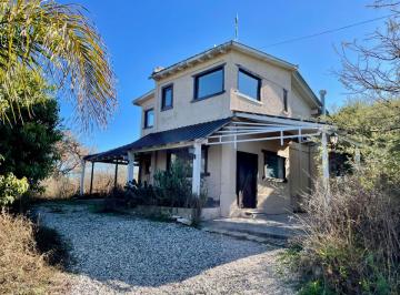 Casa de 7 ambientes, Cosquín · Casa Chalet en Venta, 3 Dorm., 3 Baños, Zona Residencial Molinari Cosquín, a m de Autovía