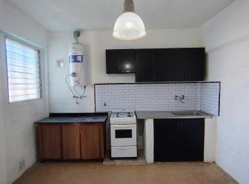 PH · 60m² · 4 Ambientes · PH de 2 Dorm. en Venta en Tolosa