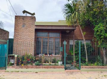 Casa · 146m² · 5 Ambientes · Casa en Venta en Ensenada