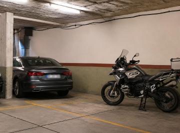 Garage · 24m² · Doble en Pb Recoleta Sin Ascensor