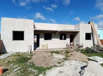 Casa de 3 ambientes, Mar del Tuyú · Chalet 3 Ambientes Al Fondo del Complejo a Estrenar Mar del Tuyú Vende en Pozo Sara Zapata Inmobilir