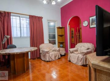 PH · 63m² · 3 Ambientes · Venta PH Sin Expensas en Flores