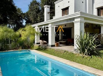 Casa de 6 ambientes, Yerba Buena · Casa en Venta Country Los Azahares