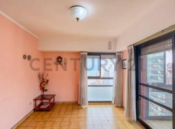 Departamento · 70m² · 3 Ambientes · 1 Cochera · Venta de Departamento 3 Ambientes Al Frente con Cochera, Centro, Mar del Plata.