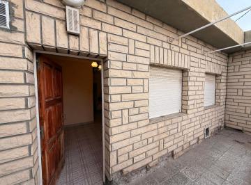 Casa · 161m² · 4 Ambientes · 1 Cochera · Venta Casa Planta Baja B° Bouquete Roldan