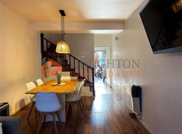 PH · 95m² · 4 Ambientes · 1 Cochera · Triplex en Venta en Florida Cochera y Playroom