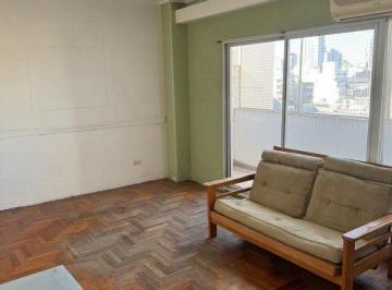 Departamento de 3 ambientes, Almagro · Excelente Tres Ambientes con Balcón Aterrazado en Venta en El Barrio de Almagro!