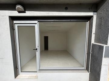 Local comercial · 21m² · Oportunidad Local Comercial Barrio Pueyrredon