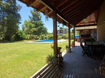 Casa · 90m² · 3 Ambientes · 2 Cocheras · Venta Chalet 3 Amb, Pileta Sobre Lote 1460 m², Parque Sakura, Exaltación de La Cruz