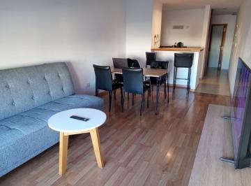Departamento · 33m² · 2 Ambientes · Alquiler Momoambiente 60 2 y 3