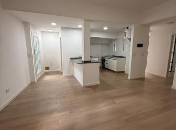 PH · 74m² · 3 Ambientes · Venta PH 3 Ambientes Reciclado a Nuevo | Sin Expensas | Entrada Independiente | Patio | Flores