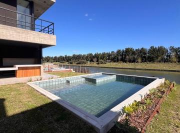 Casa · 292m² · 5 Ambientes · 4 Cocheras · Casa en Venta en Los Puentes, Nordelta, Tigre