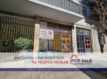 Local comercial , Flores · Excelente Local Comercial en Flores – Listo Para Ingresar
