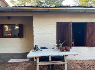 Casa de 2 ambientes, Puerto Iguazú · Casa con Amplio Terreno Para Invertir