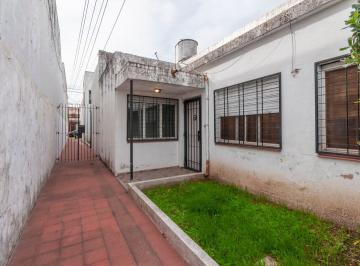 PH de 3 ambientes, General San Martín · Venta PH 3 Ambientes con Patio con Posibilidad de Terraza